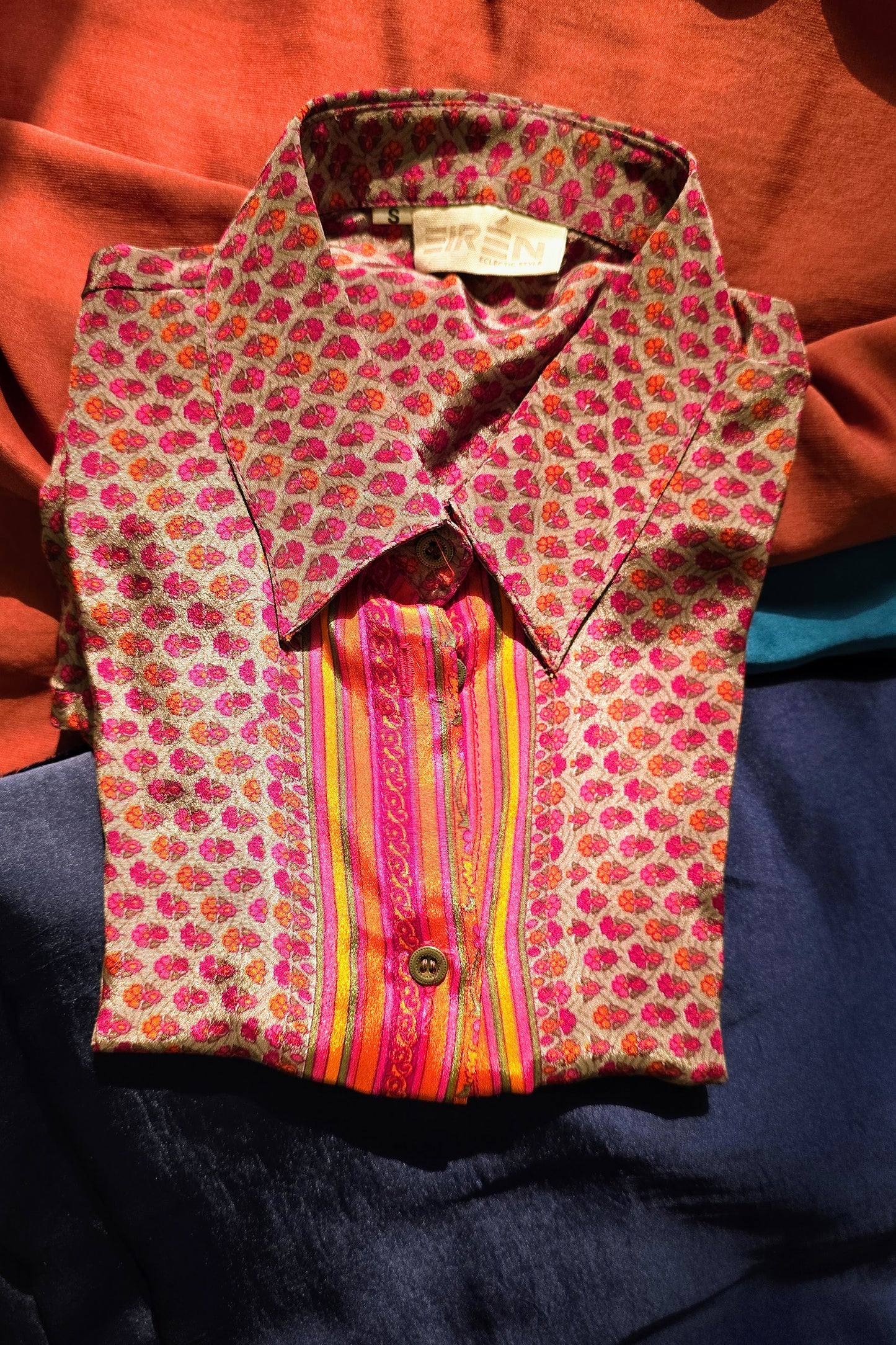 SILKY SHIRT