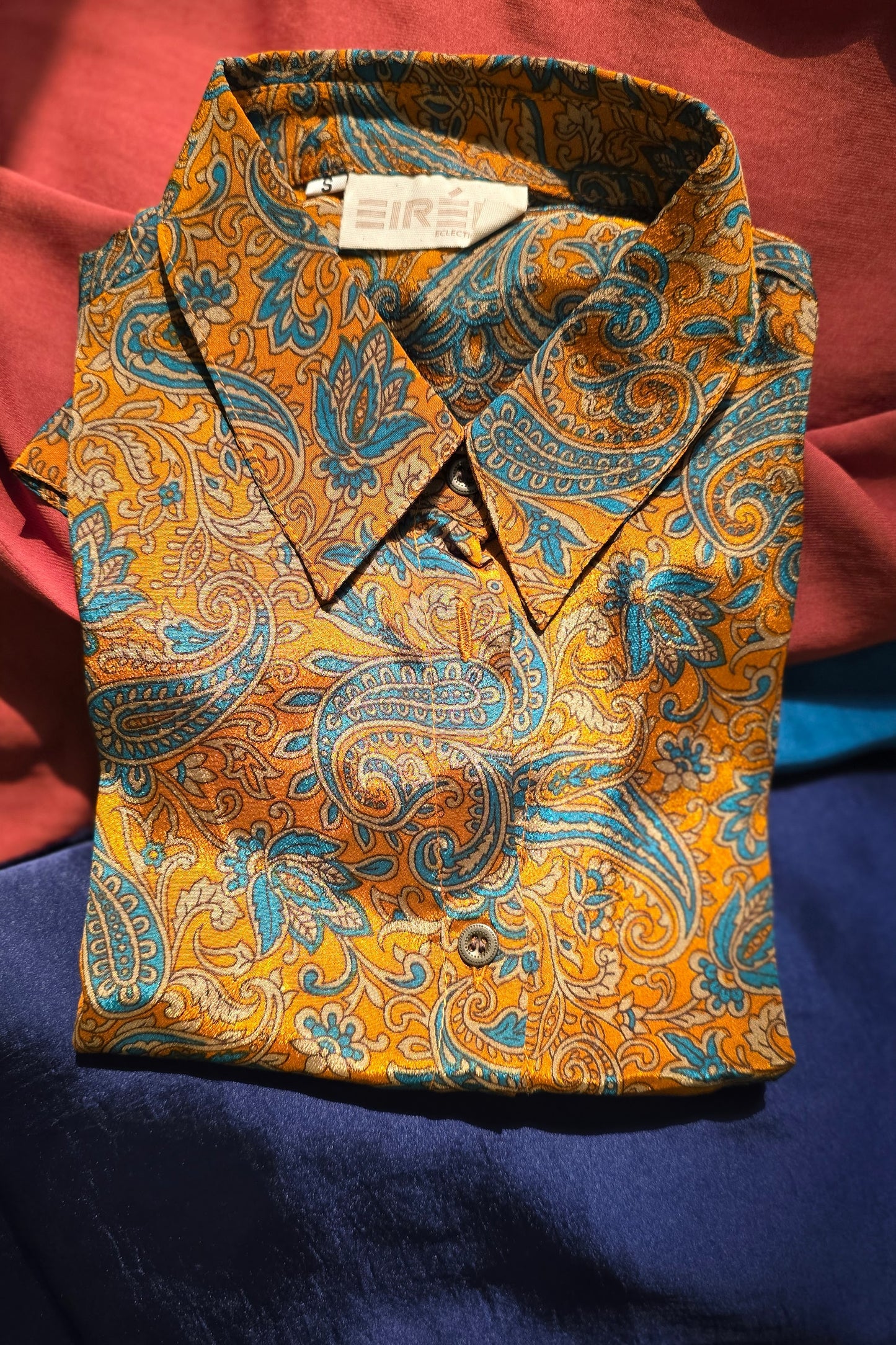 SILKY SHIRT