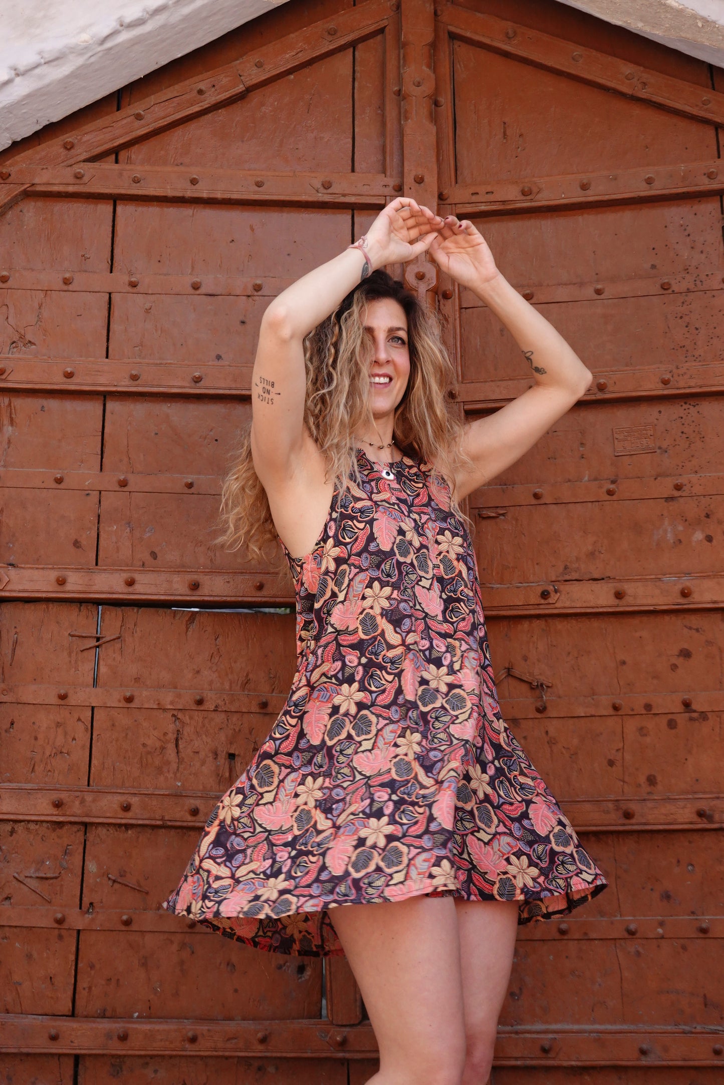 SWING DRESS BALI BLACK